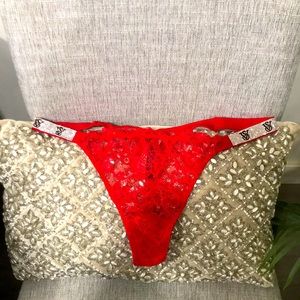 NWT VS underwear s L